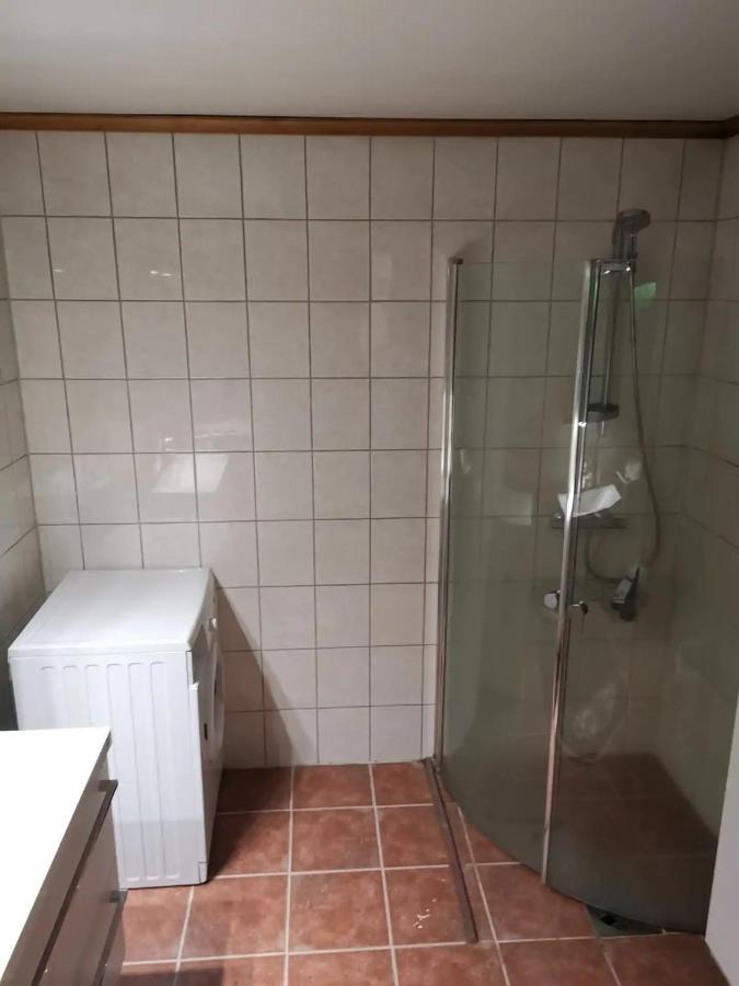 Big, Spacious Apartment With Free Parking ترومسو المظهر الخارجي الصورة